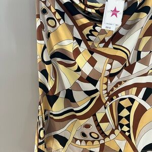 NWT Women’s Sleeveless Shirt